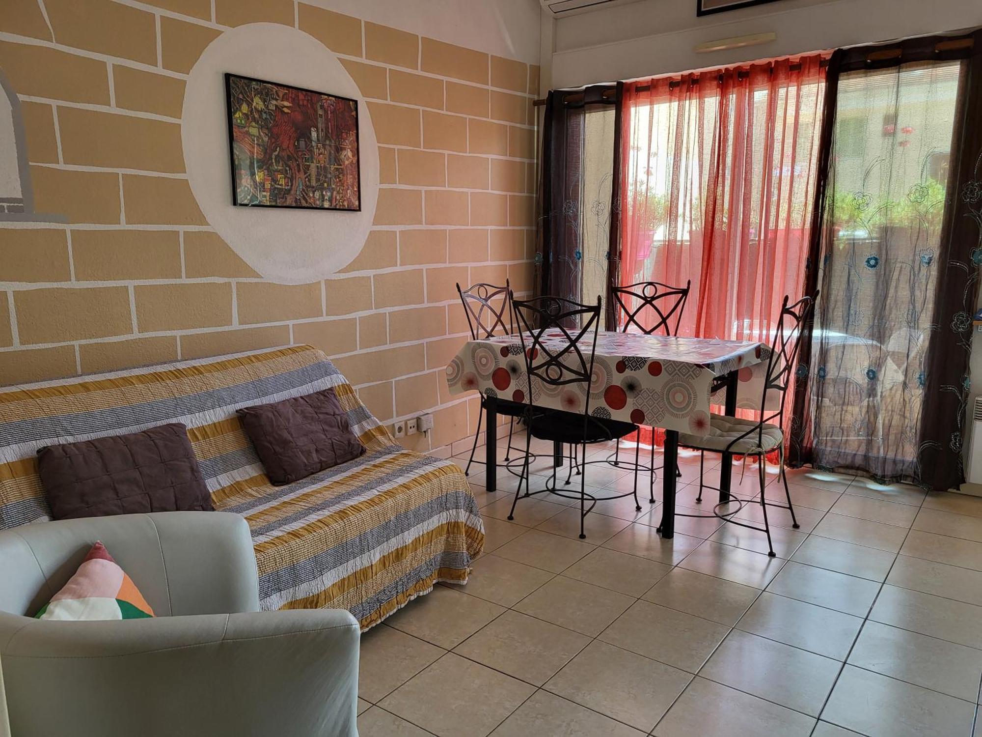 Coeur D'Azur Apartment Сен-Лоран-дю-Вар Екстериор снимка