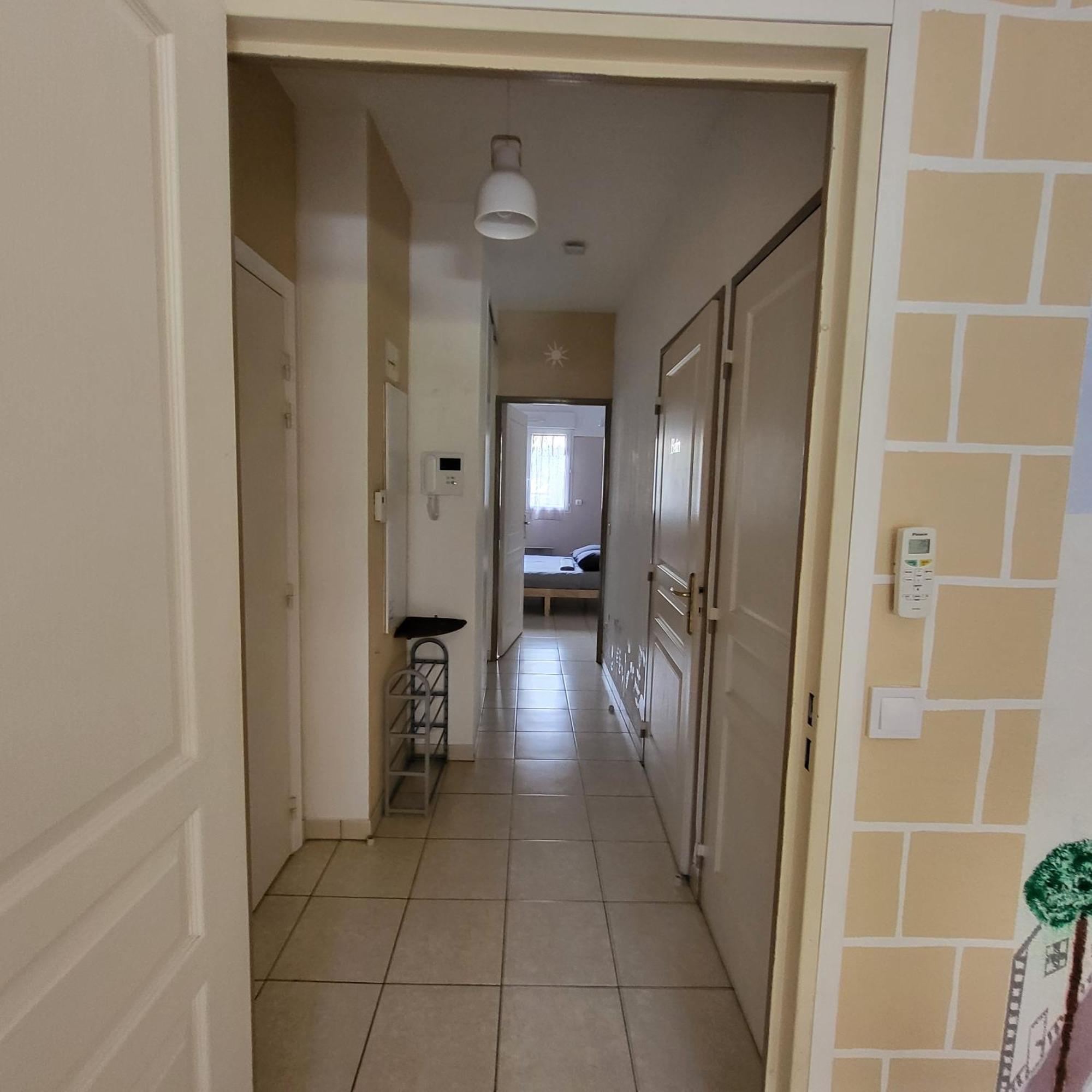 Coeur D'Azur Apartment Сен-Лоран-дю-Вар Екстериор снимка